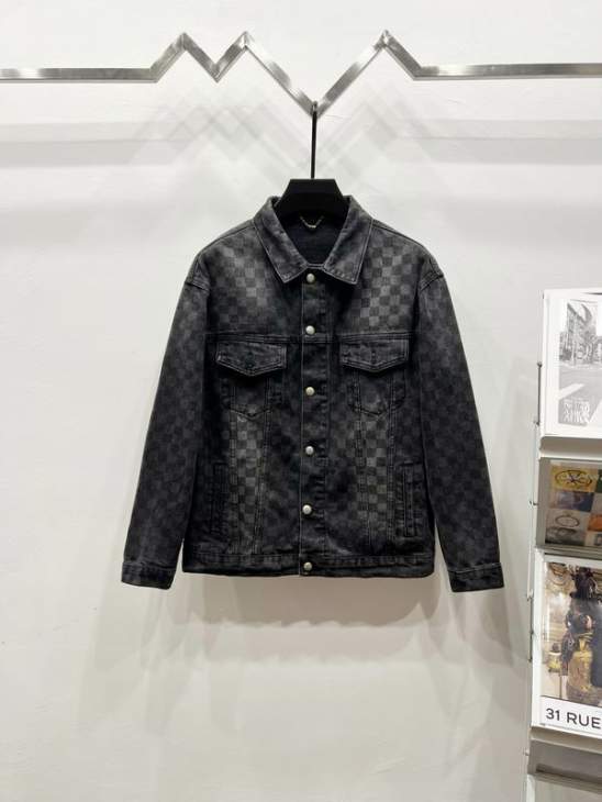 Picture of Louis Vuitton Jackets _SKULVM-XLqqtxK83031662